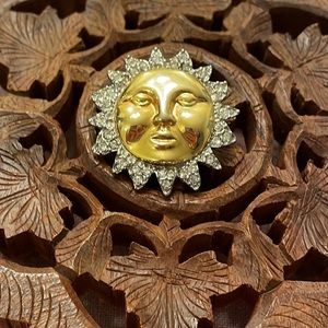 vintage  brooch pin sun